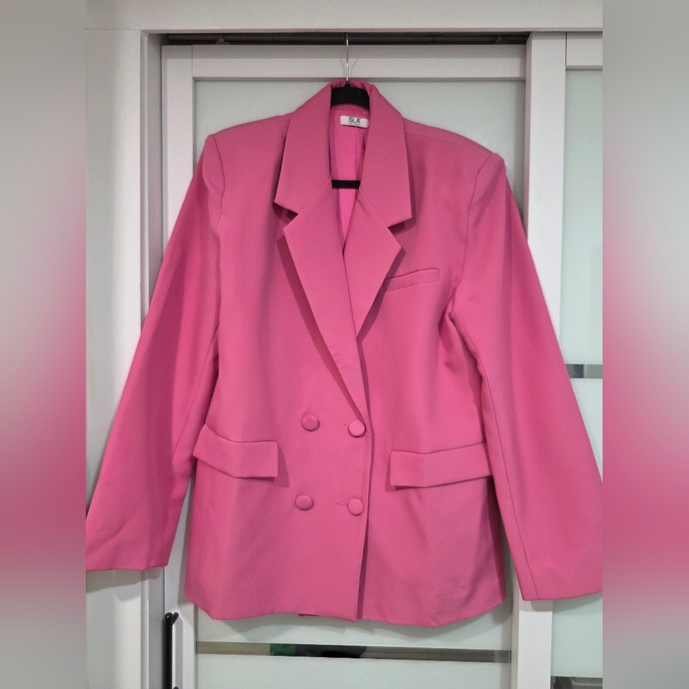 SLA The Label Pink Tailored Blazer – Chic Statement Piece - Picture 4 of 16